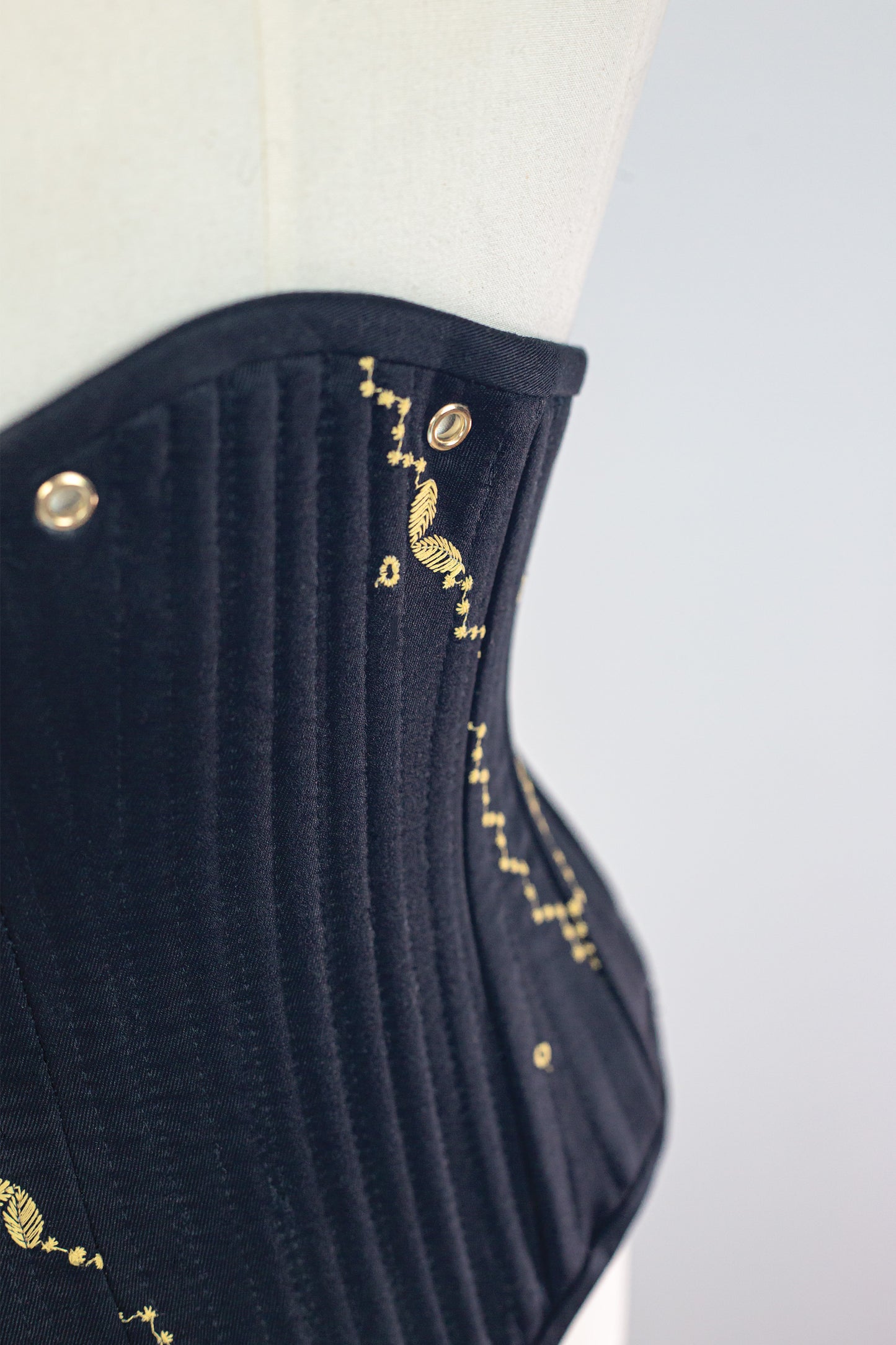 Honey - Underbust Corset